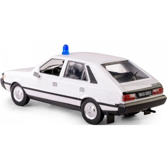 FSO Polonez 1500 PRL – widok z boku modelu 1:43